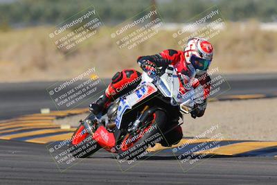 media/Nov-06-2023-Moto Forza (Mon) [[ce023d0744]]/3-Intermediate Group/Session 3 (Turn 16)/